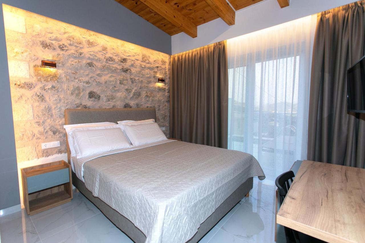 Elais Luxury Villas 帕尔加 外观 照片